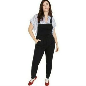 Madewell Petite Skinny Overalls in Lunar Wash